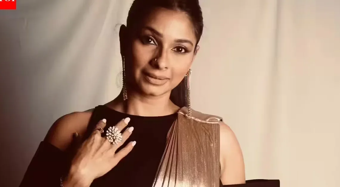 Tanishaa Mukerji Biography: Age, Height, Net Worth, Boyfriend, Parents, Movies, Religion, Awards, Instagram