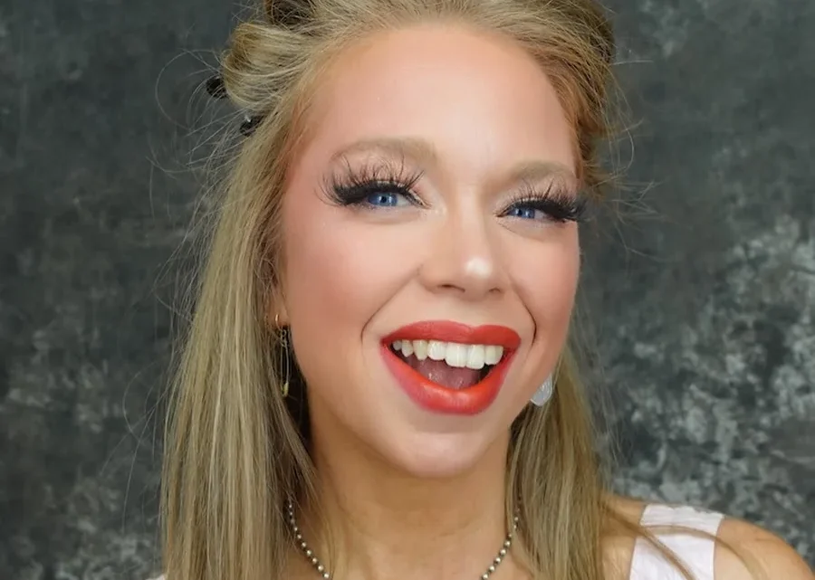 Bunny Meyer Bio: Net Worth, Age, Boyfriend, Real Name, Height, Parents, Pets, YouTube