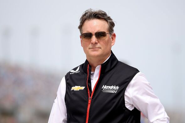 Jeff Gordon Biography: Wife, Age, Kids, Height, Net Worth, Parents, NASCAR Career, Championships