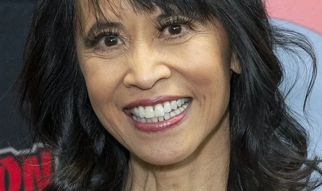 Lauren Tom Biography: Husband, Age, Kids, Height, Net Worth, Parents, Movies & TV Shows