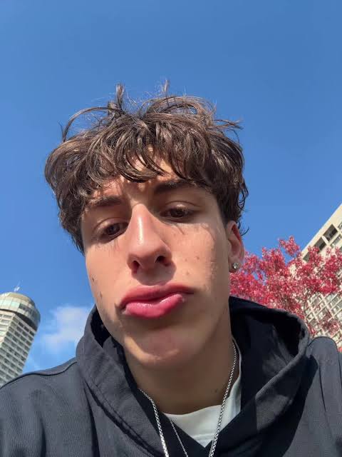 Luvyves Biography: Age, Net Worth, Height, Girlfriend , Siblings, Parents, TikTok, YouTube Career