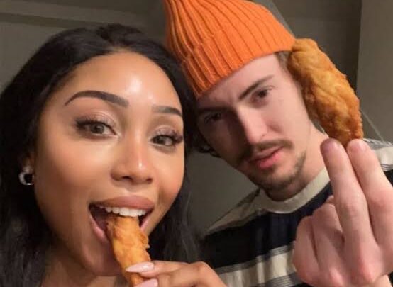 ZacharyZaxor Biography: Gaming, YouTube, Age, Ex-Girlfriend, Sibling, Net Worth, Parents, Height, Career