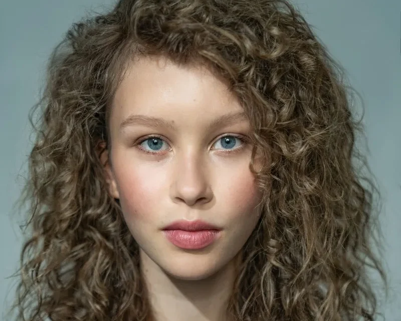 Anna Peresild Biography: Age, Height, Net Worth, Boyfriend, Parents, Movies, Awards, TikTok, Songs