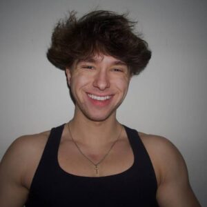 Owen Olivers - Biography