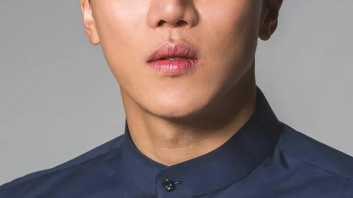 Eum Moon-suk Biography: Age, Height, Net Worth, Parents, Songs, Movies & TV Shows