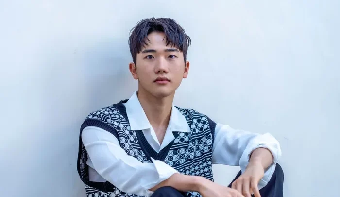 Ahn Ji-ho Biography: Age, Height, Net Worth, Parents, Movies & TV Shows, Girlfriend