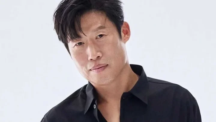 Yoo Hae-jin Biography: Age, Height, Net Worth, Parents, Movies & TV Shows, Ex-girlfriend
