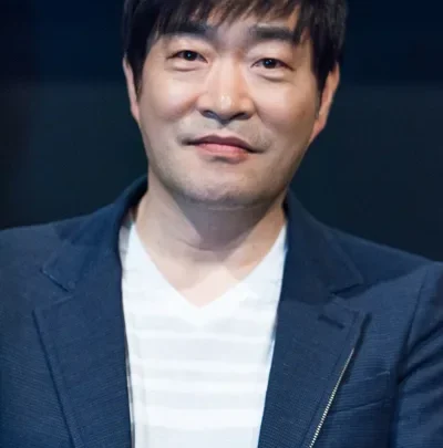 Son Hyun-joo Biography: Age, Height, Net Worth, Wife, Kids, Parents, Movies & TV Shows