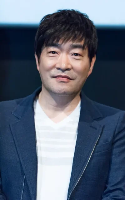 Son Hyun-joo Biography: Age, Height, Net Worth, Wife, Kids, Parents, Movies & TV Shows