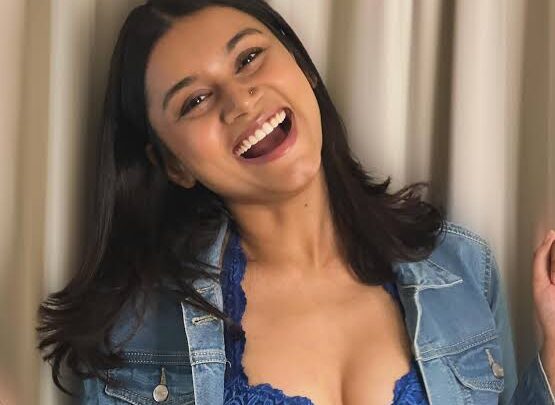 Ahmareen Anjum Biography: Husband, Net Worth, Height, Age, Instagram, TV Shows & Movies, Nationality