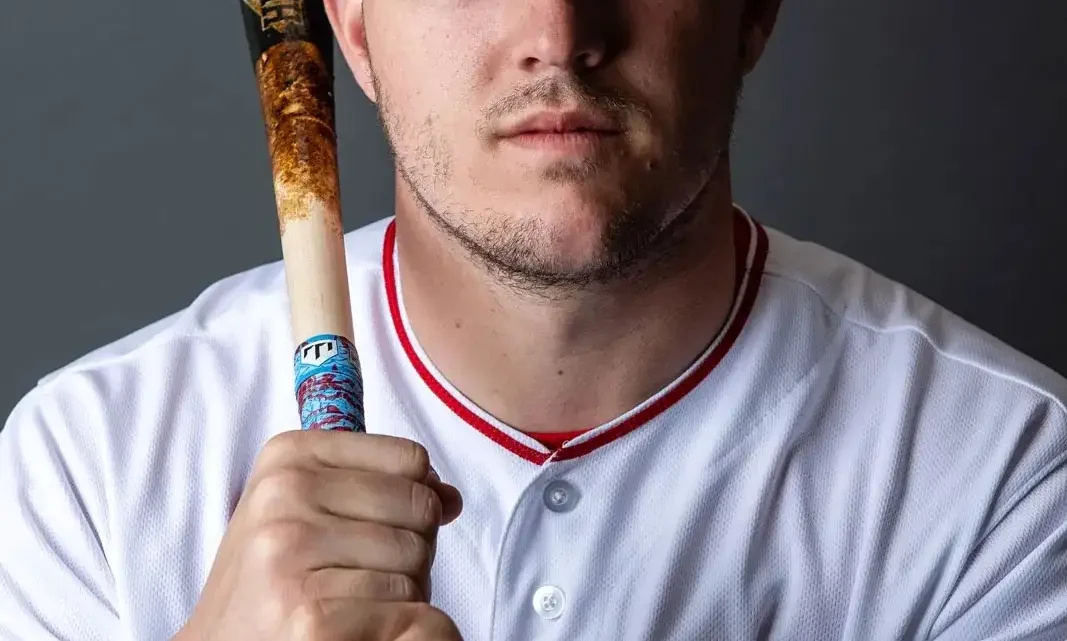 Mike Trout Biography:  Wife, Children, Net Worth, Parents, Siblings, Height, Age, NFL Career, Awards, Stats