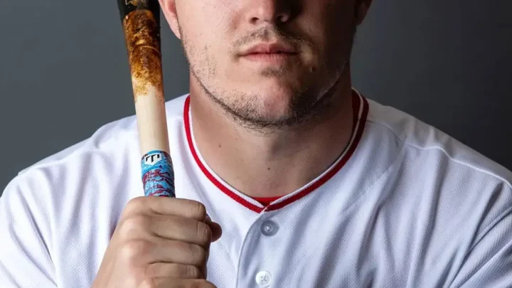 Mike Trout Biography:  Wife, Children, Net Worth, Parents, Siblings, Height, Age, NFL Career, Awards, Stats