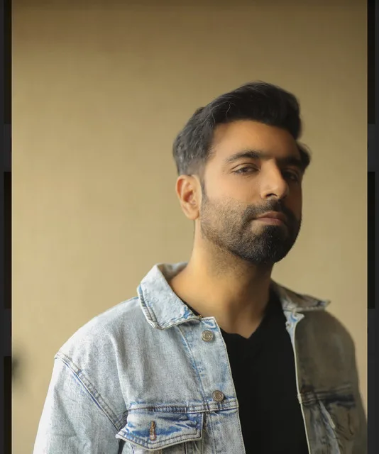 Rochak Kohli - Biography