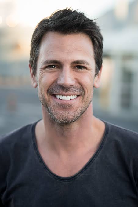 Colin Moss - Biography