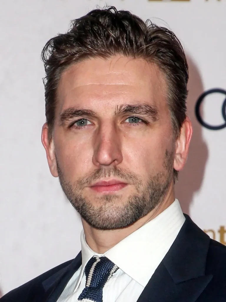 Maximilian Osinski - Biography