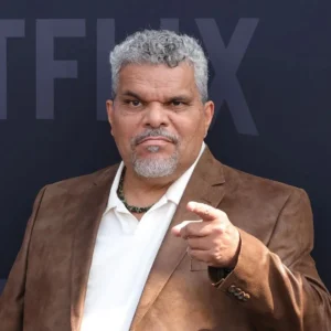 Luis Guzmán - Biography
