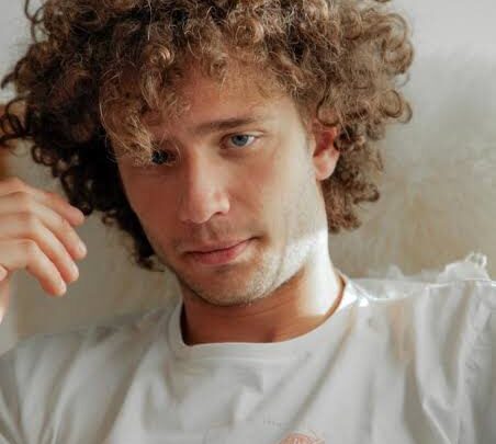 Tobia De Angelis Biography: Net Worth, Age, Height, Movies, Parents, Girlfriend, Instagram