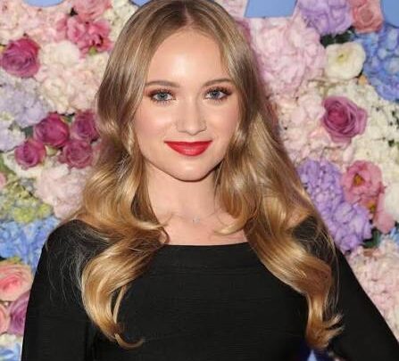 Belle Shouse Biography: Net Worth, Boyfriend, Age, Height, Movies, Instagram, Parents, Ethnicity, Awards