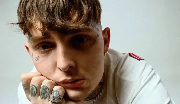 Side Baby Biography: Girlfriend, Parents, Height, Age, Parents, Net Worth,  Songs, Concerts