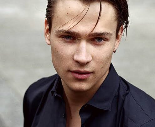 Saul Nanni Biography: Age, Height, Girlfriend, Movies, Instagram, Ethnicity, Religion, Net Worth