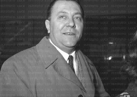 Alfredo Covelli Biography: Net Worth, Age, Wife, Journalism, Politics, Children, Parents, Height, Nationality
