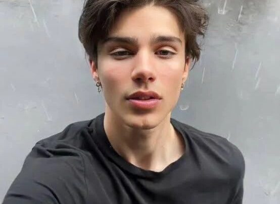 Zario Bolanos Biography: Age, Height, Net Worth, Girlfriend, TikTok, Ethnicity, Religion