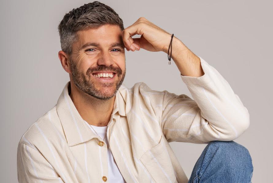 Darren Kennedy - Biography
