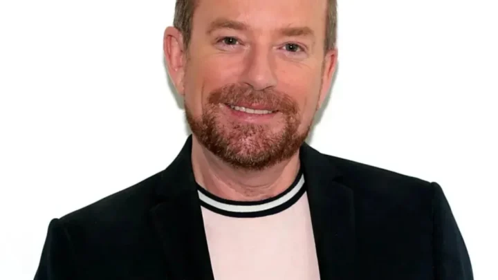Alan Hughes Biography: Age, Net Worth, Partner, TV Shows, Ethnicity, Religion, Awards, Height