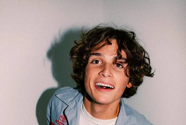 Aaron Hull Biography: TikTok, Ethnicity, Religion, Age, Height, Net Worth, Girlfriend