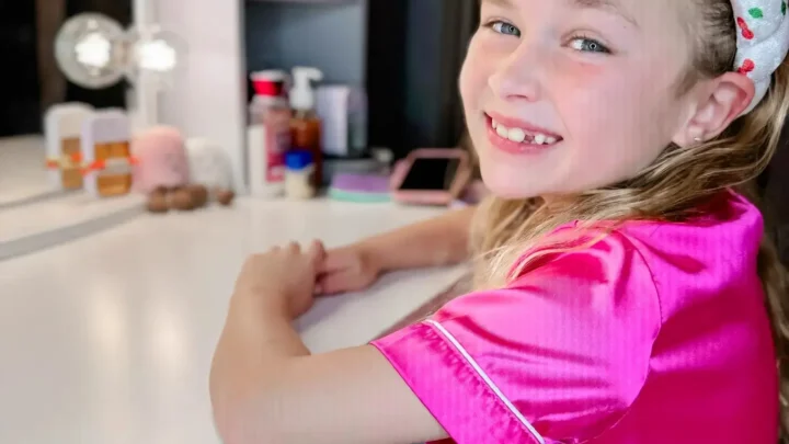 Koti Garza Biography: Parents, Net Worth, Age, Height, Twin Sister, YouTube, Ethnicity, Net Worth