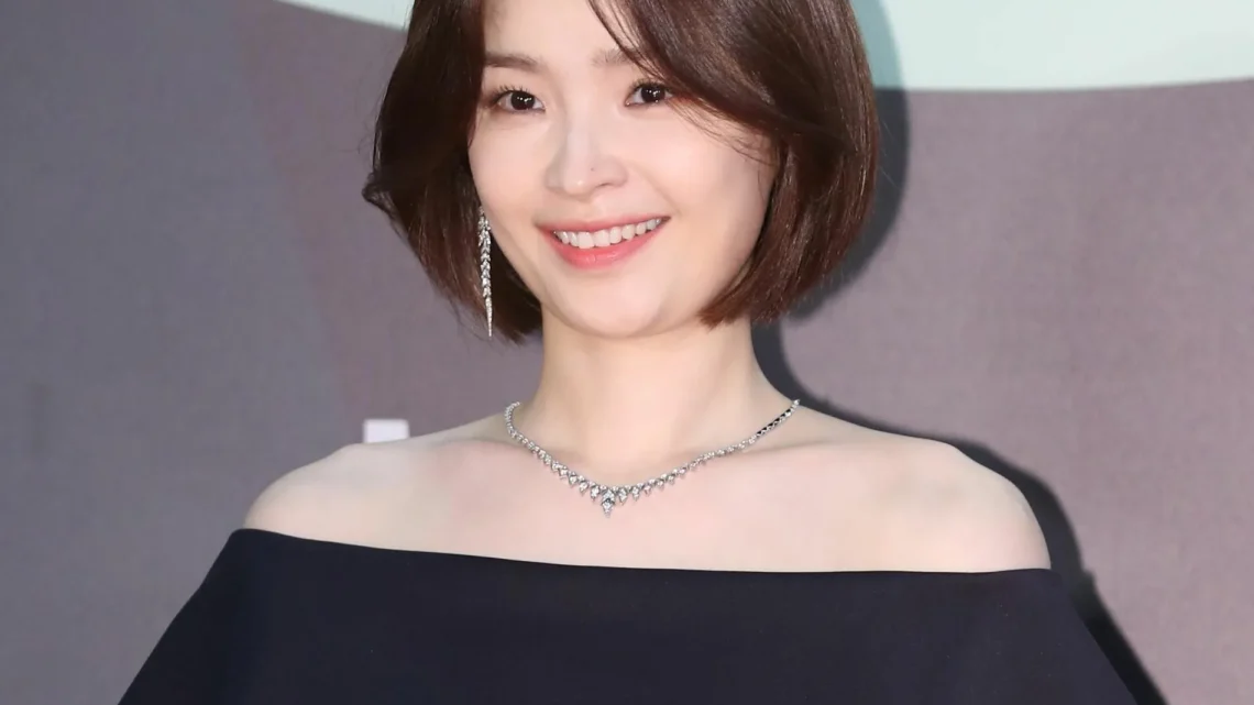 Jeon Mi-do Biography: Husband, Age, Height, Net Worth, Parents, Movies & TV Shows, Career