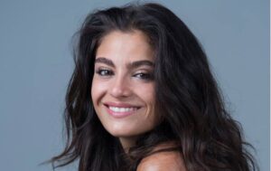 Aurora Giovinazzo - Biography