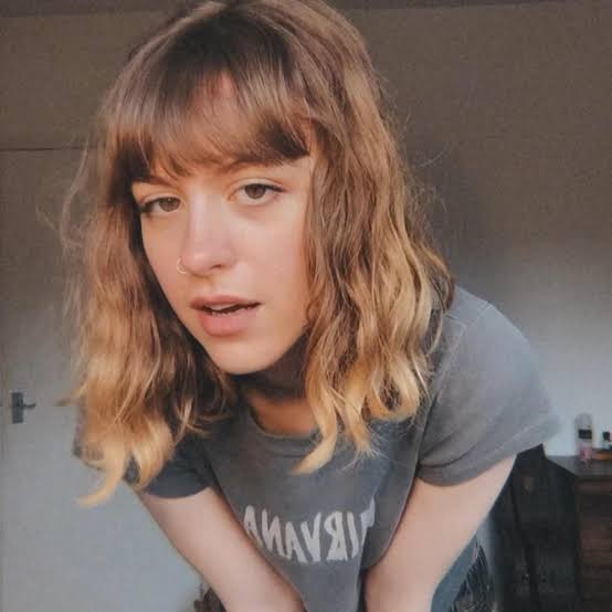 Chloe Slater - Biography