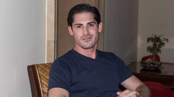 Brett Perlmutter - Biography