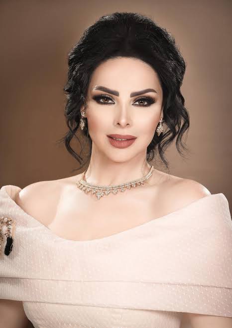 Diana Karazon - Biography