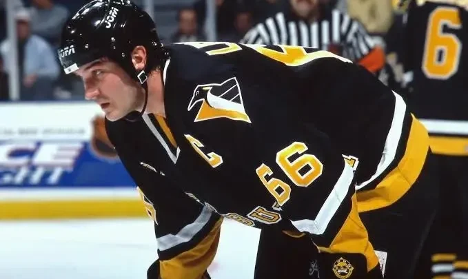 Mario Lemieux Biography: Height, Siblings, Age, Wife, Children, Parents, Net Worth, Hockey Career, Facebook
