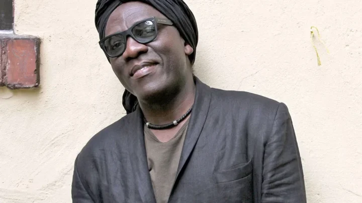 Richard Bona Biography: Age, Net Worth, Girlfriend, Songs, Movies, Awards, Religion, Ethnicity
