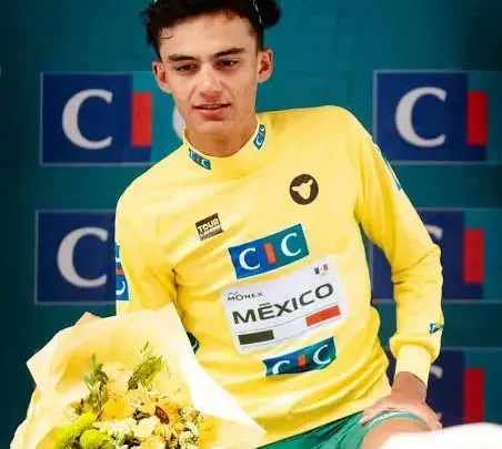 Isaac del Toro Biography: Girlfriend, Net Worth, Age, Parents, Sibling,  Height, Awards, Cycling Career