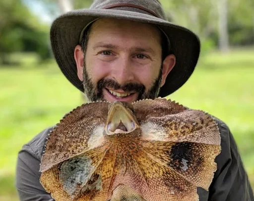 Mario Aldecoa Biography: Net Worth, Age, Wildlife, Height, Career, Partner, YouTube, Instagram
