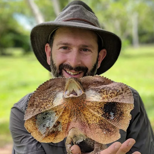 Mario Aldecoa Biography: Net Worth, Age, Wildlife, Height, Career, Partner, YouTube, Instagram