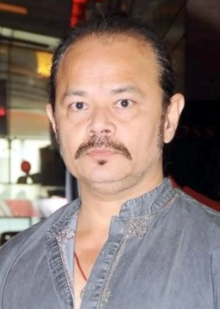 Raj Zutshi - Biography