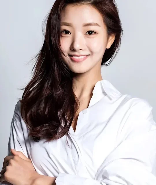 Lee Se-hee Biography: Age, Net Worth, Height, Instagram, Boyfriend, Movies, Ethnicity, Awards