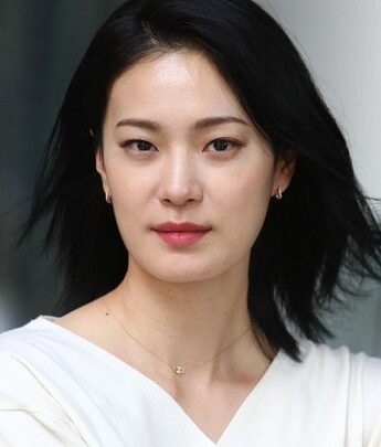Ok Ja-yeon Biography: Age, Height, Net Worth, Boyfriend, Movies, Ethnicity, Instagram, Awards