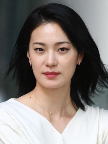 Ok Ja-yeon Biography: Age, Height, Net Worth, Boyfriend, Movies, Ethnicity, Instagram, Awards