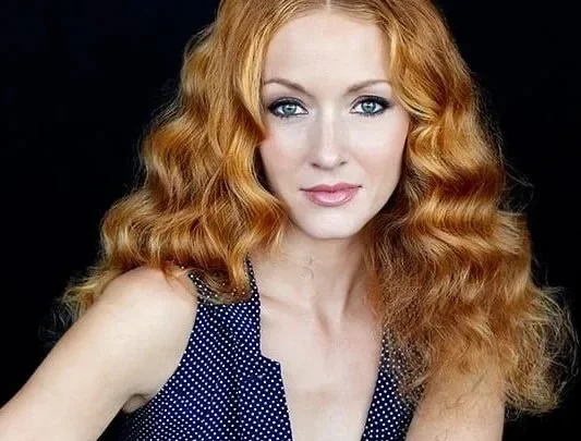 Jennifer Ferrin Biography: Net Worth, Husband, Height, Parents, Instagram, Movies, Ethnicity