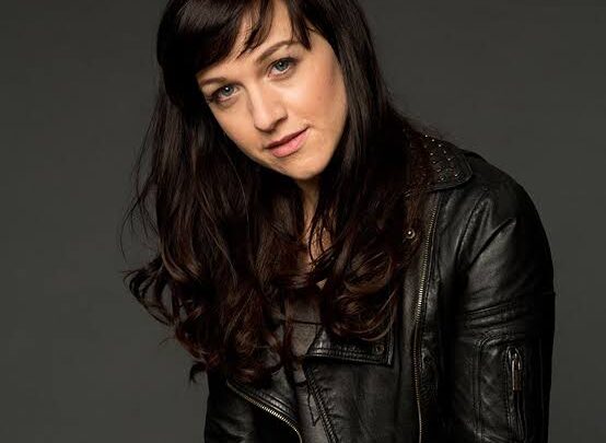Lena Hall Biography: Net Worth, Ethnicity, Husband, Age, Movies, Height, Awards, Parents, Songs
