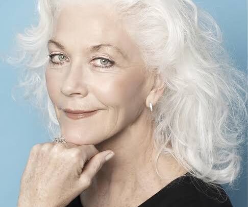 Linda Thorson Biography: Movies & TV Shows, Age, Husbands, Son, Siblings, Net Worth, Height, Wikipedia