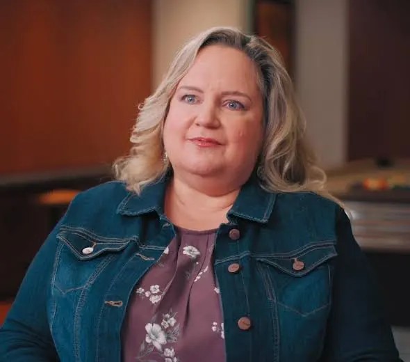 Mara Hobel Biography: Husband, Children, Parents, Age, Net Worth, Height, Movies, Facebook