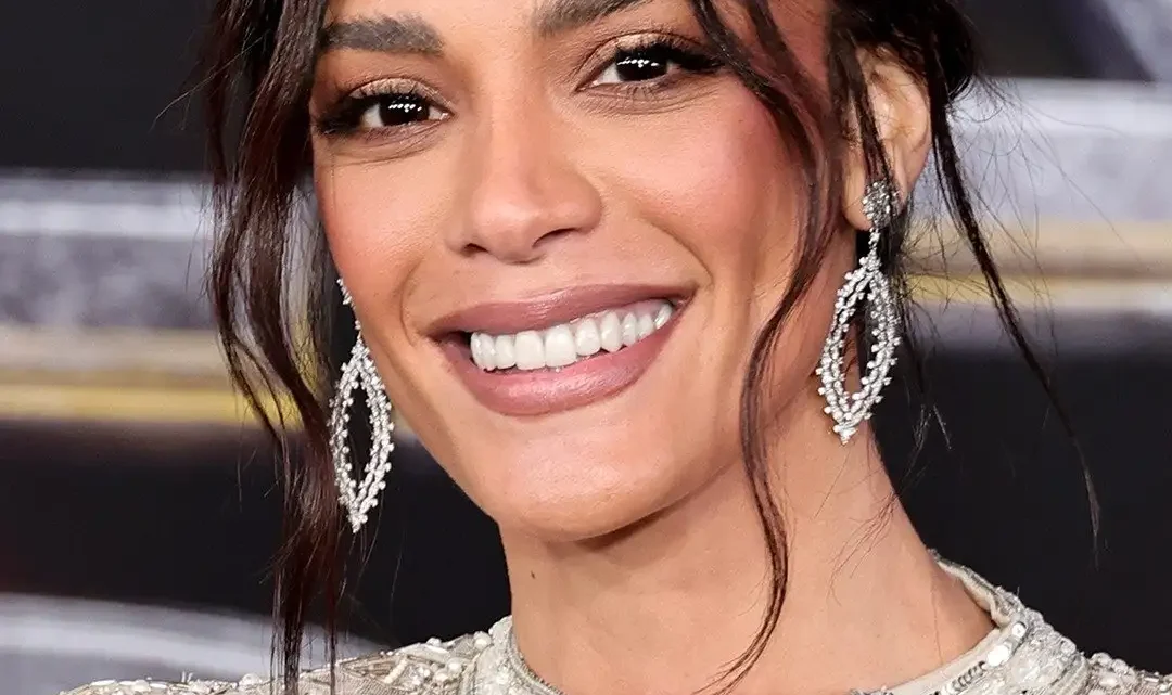 Odelya Halevi Biography: Age, Husband, Net Worth, Parents, Movies & TV Shows, Height, Instagram