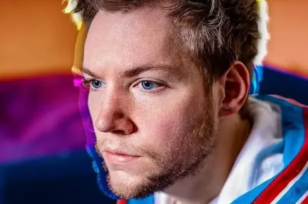 James Allen McCune Biography: Girlfriend, Parents, Siblings, Net Worth, Height, Age, Facebook، Movies